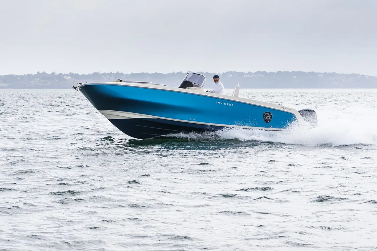 Invictus 240 FX Boote